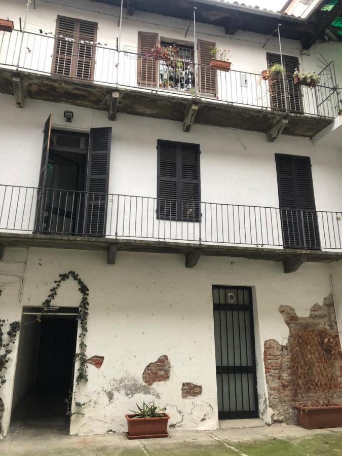 איבראה Dolce Eporedia Intero Alloggio Nel Centro Storico מראה חיצוני תמונה